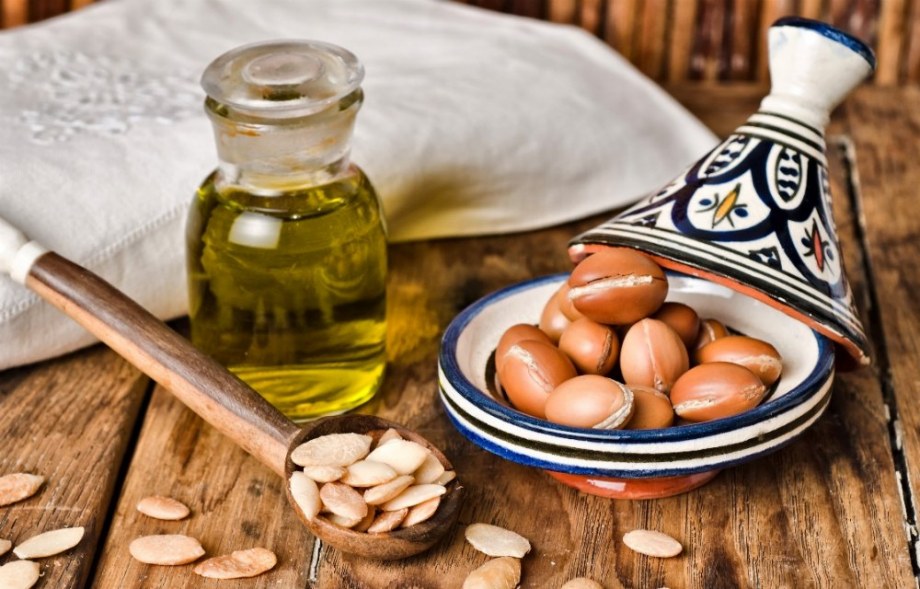 10 Ways to Use Organic Argan Oil in your Daily Life