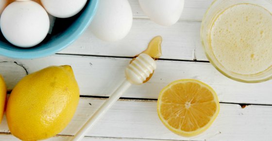 Egg white & Lemon Mask to Firm, Lift & Tighten the Skin!