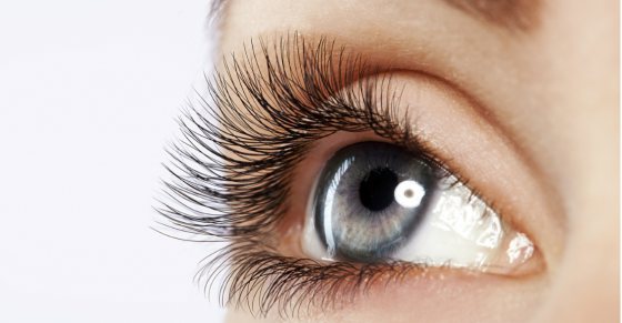 Home Remedies to Grow Thicker and Longer Eyelashes