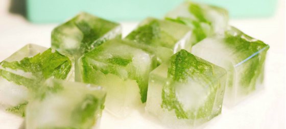 Beauty Benefits of using Ice cubes on Face and Skin